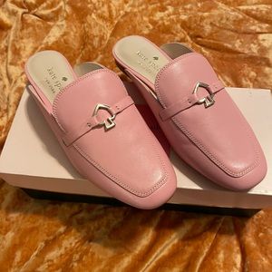 Women’s shoes
